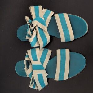 Gucci teal And Cream Lace Up Flat Sandals Size 6